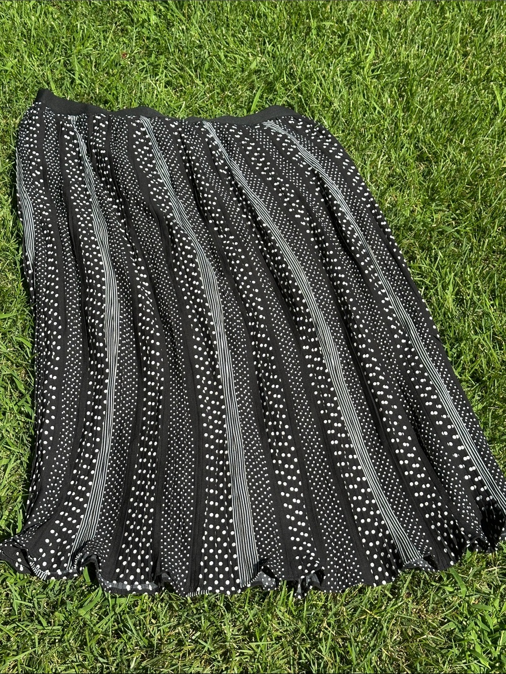 Serengeti Black Polka Dot Pleated maxi Skirt - Classic Women's Skirt